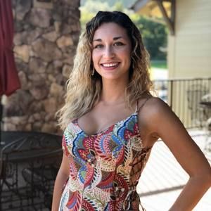 Meet your Posher, Tomi